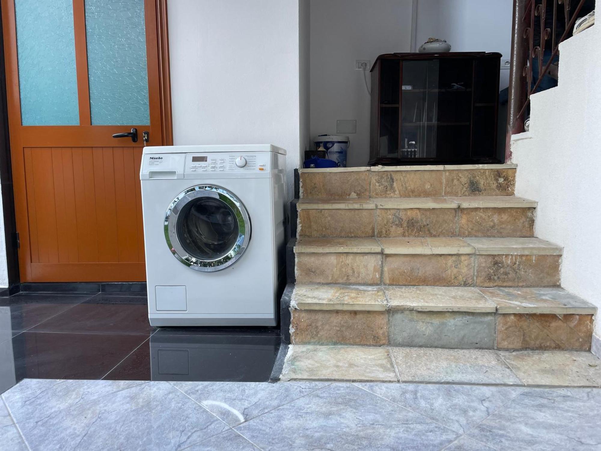 Guest House Esanbja Berat Exterior foto